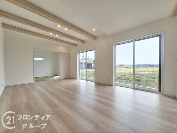 大和高田市大字西坊城　新築一戸建て　　3号地