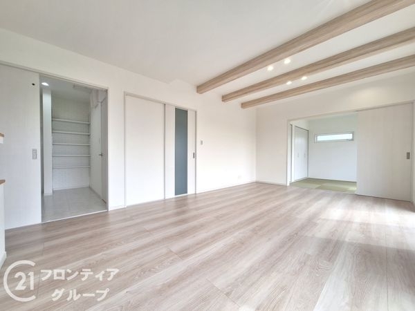 大和高田市大字西坊城　新築一戸建て　　3号地