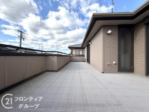 橿原市菖蒲町２丁目の中古一戸建て