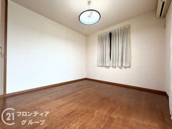 橿原市菖蒲町２丁目の中古一戸建て