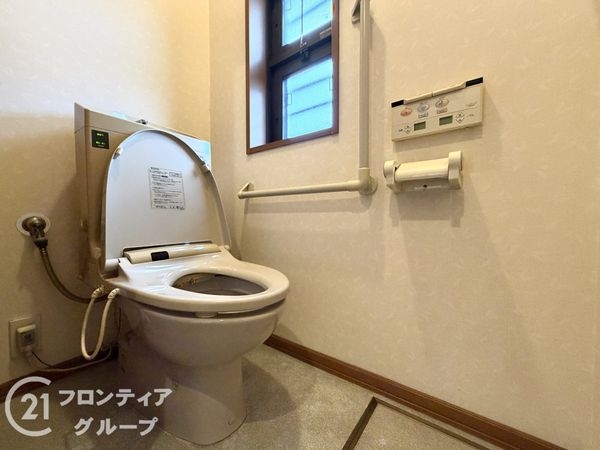 橿原市菖蒲町２丁目の中古一戸建て
