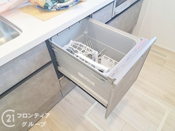 橿原市菖蒲町２丁目　新築一戸建て　第１期　２号棟