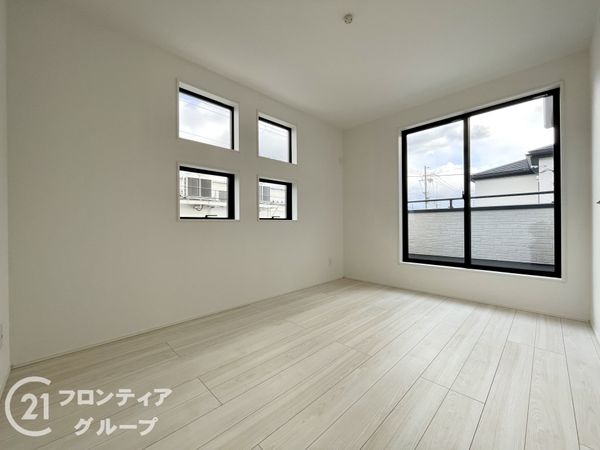 天理市永原町　新築一戸建て　２期　２号棟