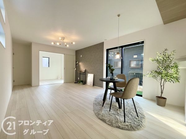 奈良県奈良市五条畑１丁目　新築一戸建て　全１区画
