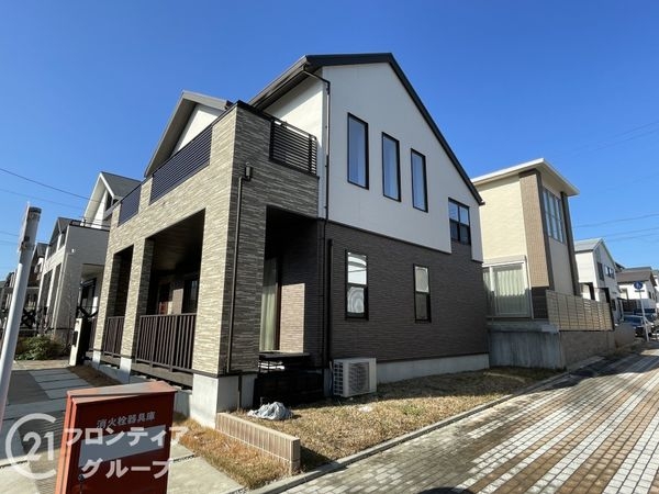 京田辺市同志社山手２丁目の中古一戸建て