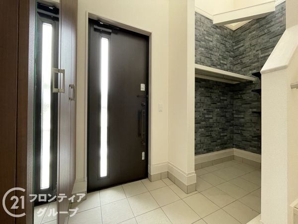 生駒市萩の台１丁目　新築一戸建て　１期　２号棟