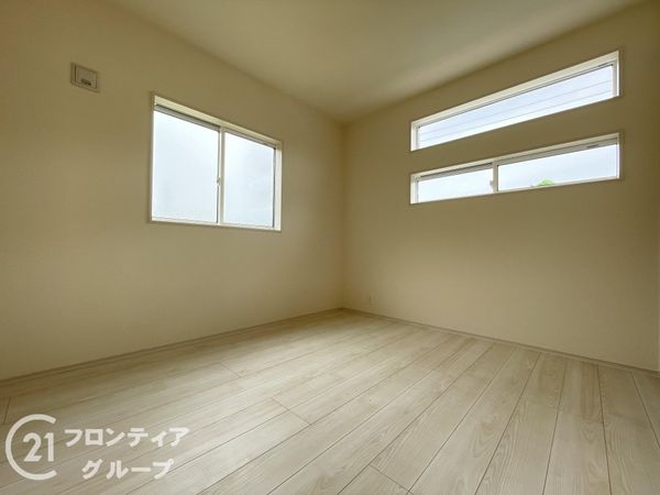 生駒市萩の台１丁目　新築一戸建て　１期　３号棟