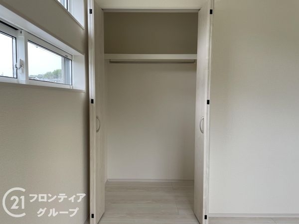 生駒市萩の台１丁目　新築一戸建て　１期　３号棟