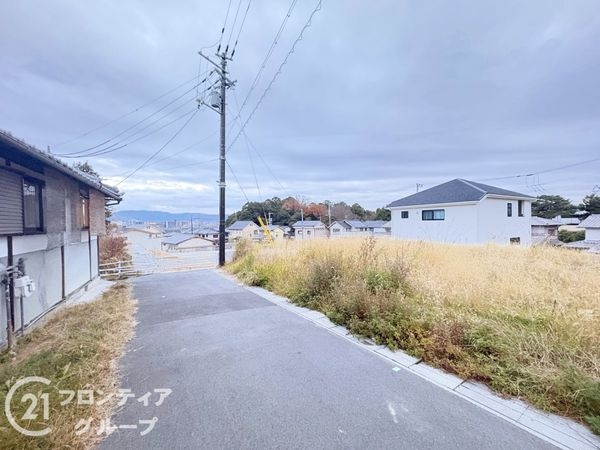 奈良市西大寺新池町　新築一戸建て　2期　2号棟
