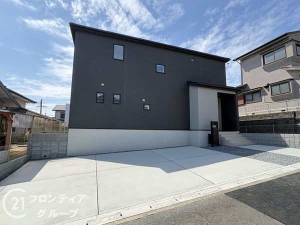 生駒市あすか野南２丁目　新築一戸建て　１期　全１区画