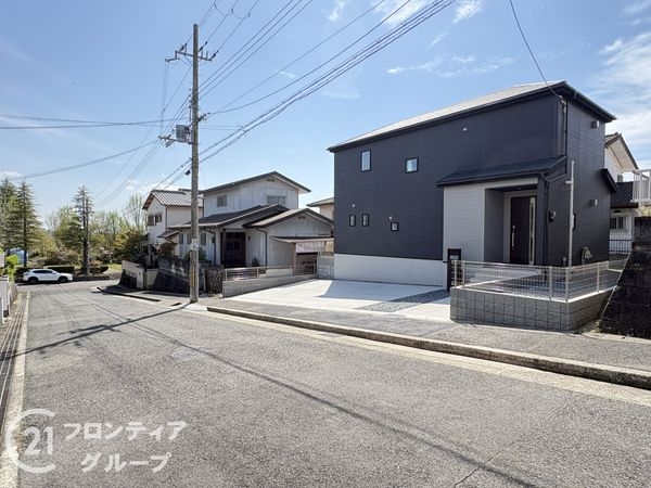 生駒市あすか野南２丁目　新築一戸建て　１期　全１区画