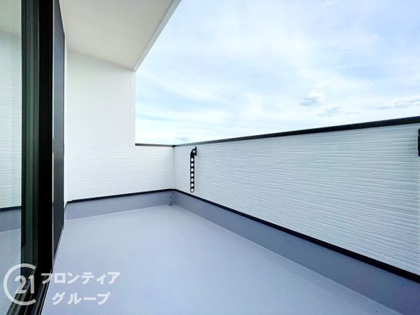 大和高田市大字西坊城　新築一戸建て　３号地