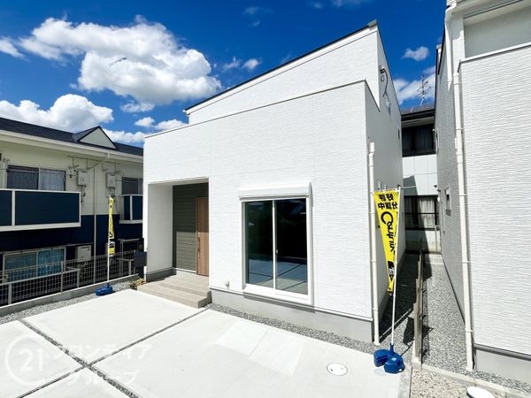 桜井市安倍木材団地１丁目　新築一戸建て　３号棟
