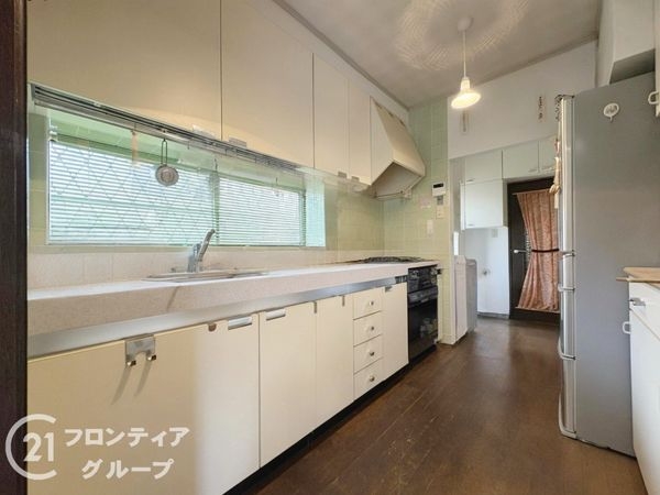 奈良市青山７丁目　中古一戸建て