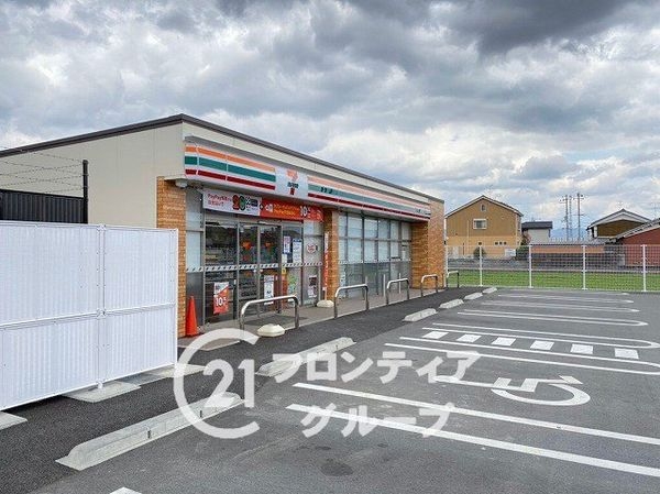 北葛城郡広陵町大字南郷　新築一戸建て(セブンイレブン広陵町役場前店)