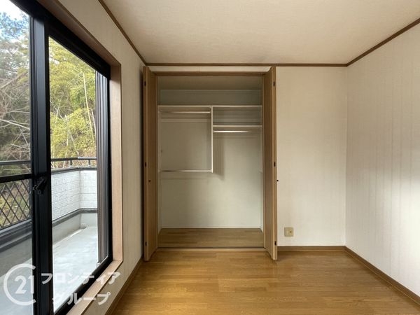 京田辺市薪狼谷の中古一戸建て