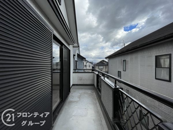 京田辺市薪狼谷の中古一戸建て
