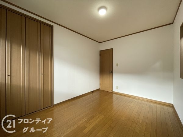 京田辺市薪狼谷の中古一戸建て
