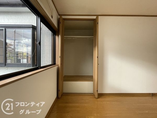 京田辺市薪狼谷の中古一戸建て