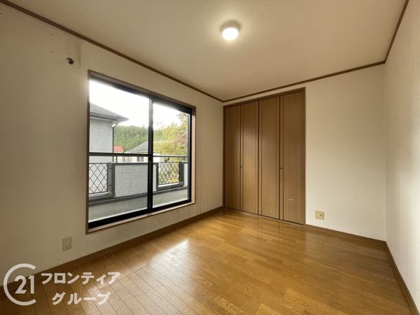 京田辺市薪狼谷の中古一戸建て
