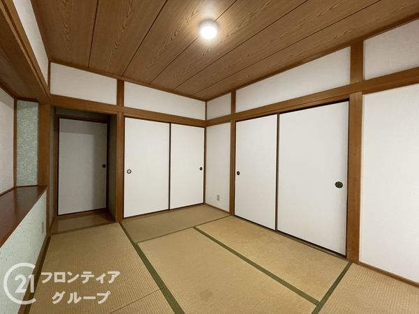 京田辺市薪狼谷の中古一戸建て