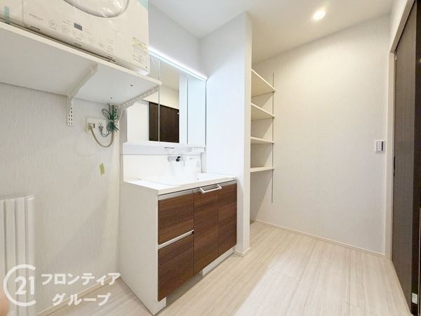 奈良市学園大和町２丁目　新築一戸建て　１号棟