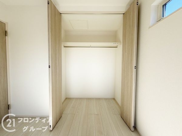 奈良市学園大和町２丁目　新築一戸建て　２号棟