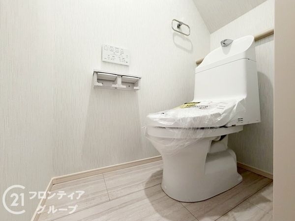 奈良市学園大和町２丁目　新築一戸建て　２号棟