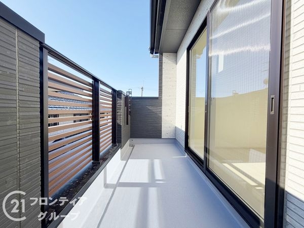 奈良市学園大和町２丁目　新築一戸建て　２号棟
