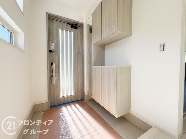 奈良市学園大和町２丁目　新築一戸建て　２号棟