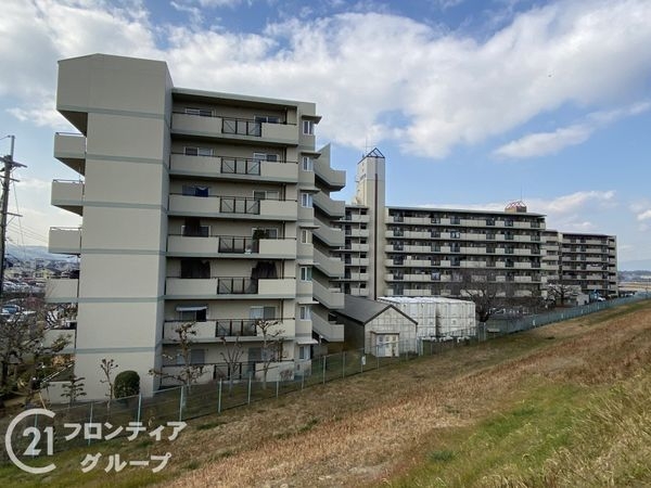 サンロイヤル新田辺アカデミア２号館　中古マンション