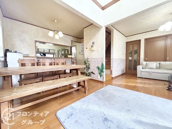 相楽郡精華町精華台１丁目　中古一戸建て