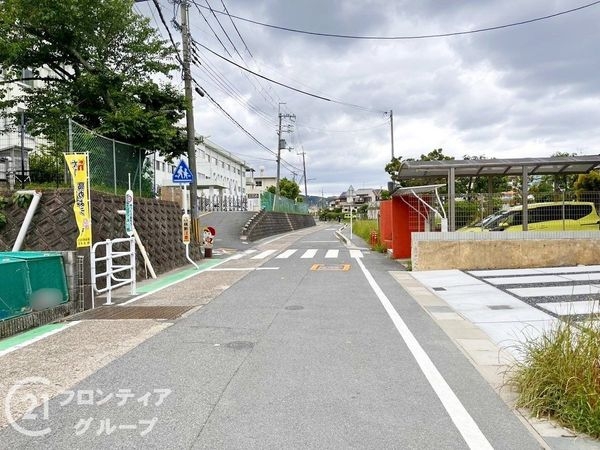奈良市六条西１丁目　新築一戸建て　B号棟
