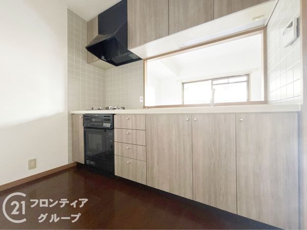 ロイヤルヒルズ富雄C棟　中古マンション