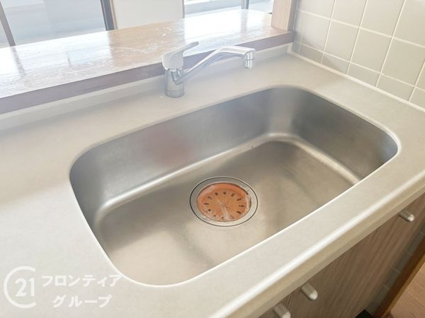 ロイヤルヒルズ富雄C棟　中古マンション