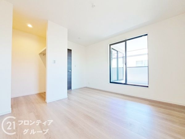 奈良市南京終町５丁目　新築一戸建て　１号棟