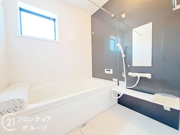 奈良市南京終町５丁目　新築一戸建て　１号棟