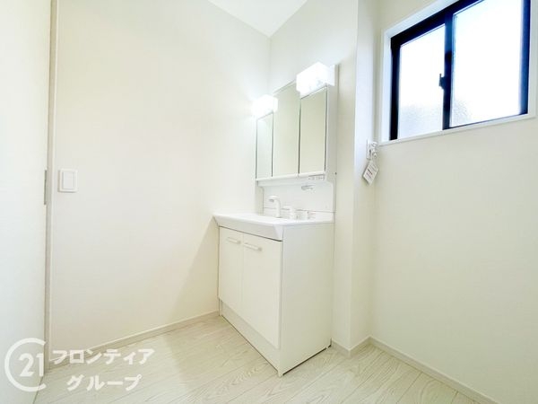 奈良市学園南２丁目　新築一戸建て　１期　全１区画