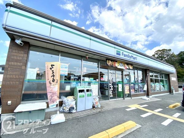 奈良市高畑町の中古一戸建て(ファミリーマート奈良白毫寺店)