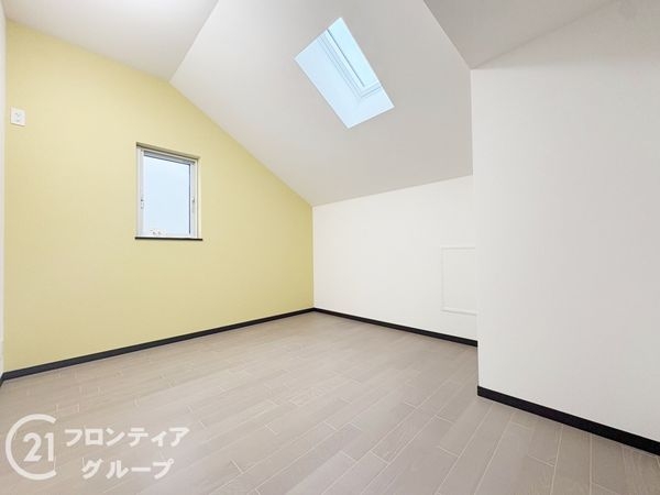 奈良市高畑町の中古一戸建て