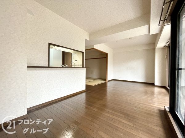 ローレルスクエア登美ヶ丘第２期１８番館　中古マンション