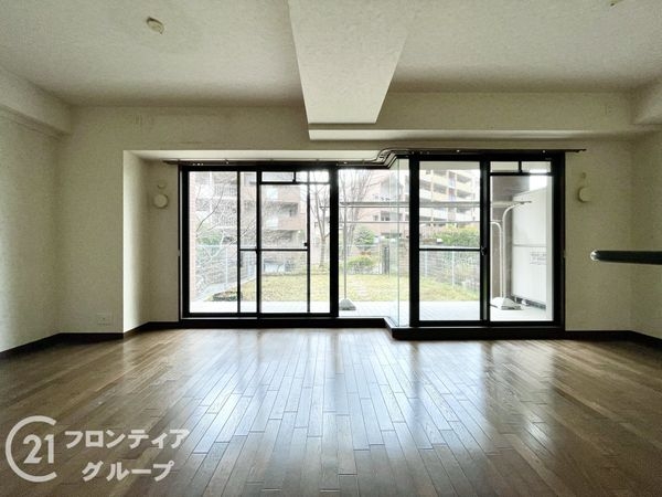 ローレルスクエア登美ヶ丘第２期１８番館　中古マンション