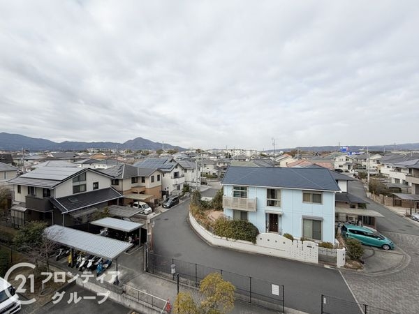 真美ヶ丘中央一番街13号棟　中古マンション