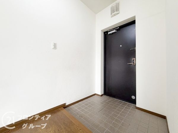 真美ヶ丘中央一番街13号棟　中古マンション