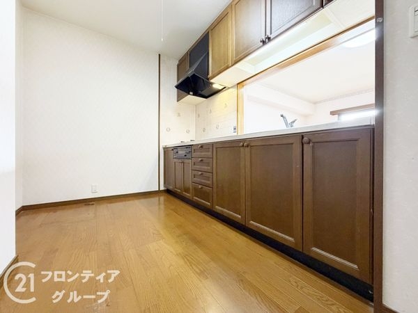 真美ヶ丘中央一番街13号棟　中古マンション