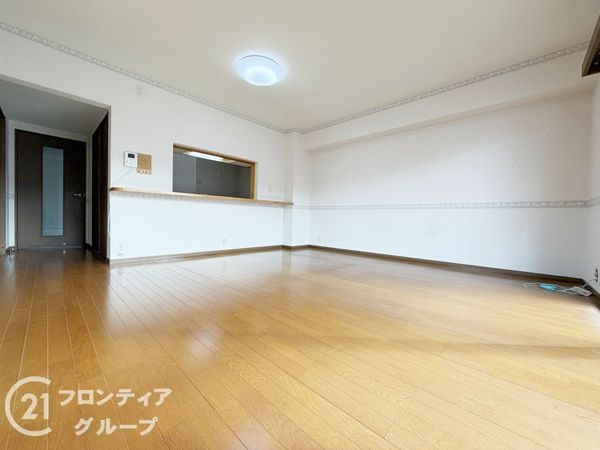 真美ヶ丘中央一番街13号棟　中古マンション