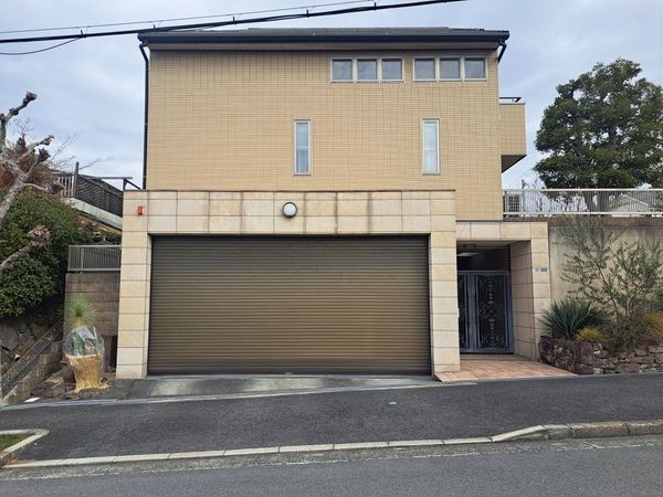 生駒市真弓２丁目　中古一戸建て