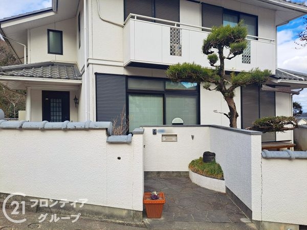 生駒市北新町の中古一戸建て