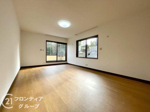 生駒市喜里が丘３丁目の中古一戸建て
