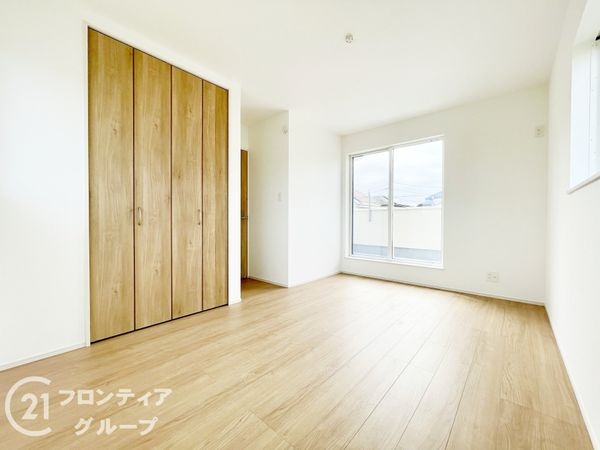 生駒郡斑鳩町目安北１丁目　新築一戸建て　第４　１号棟